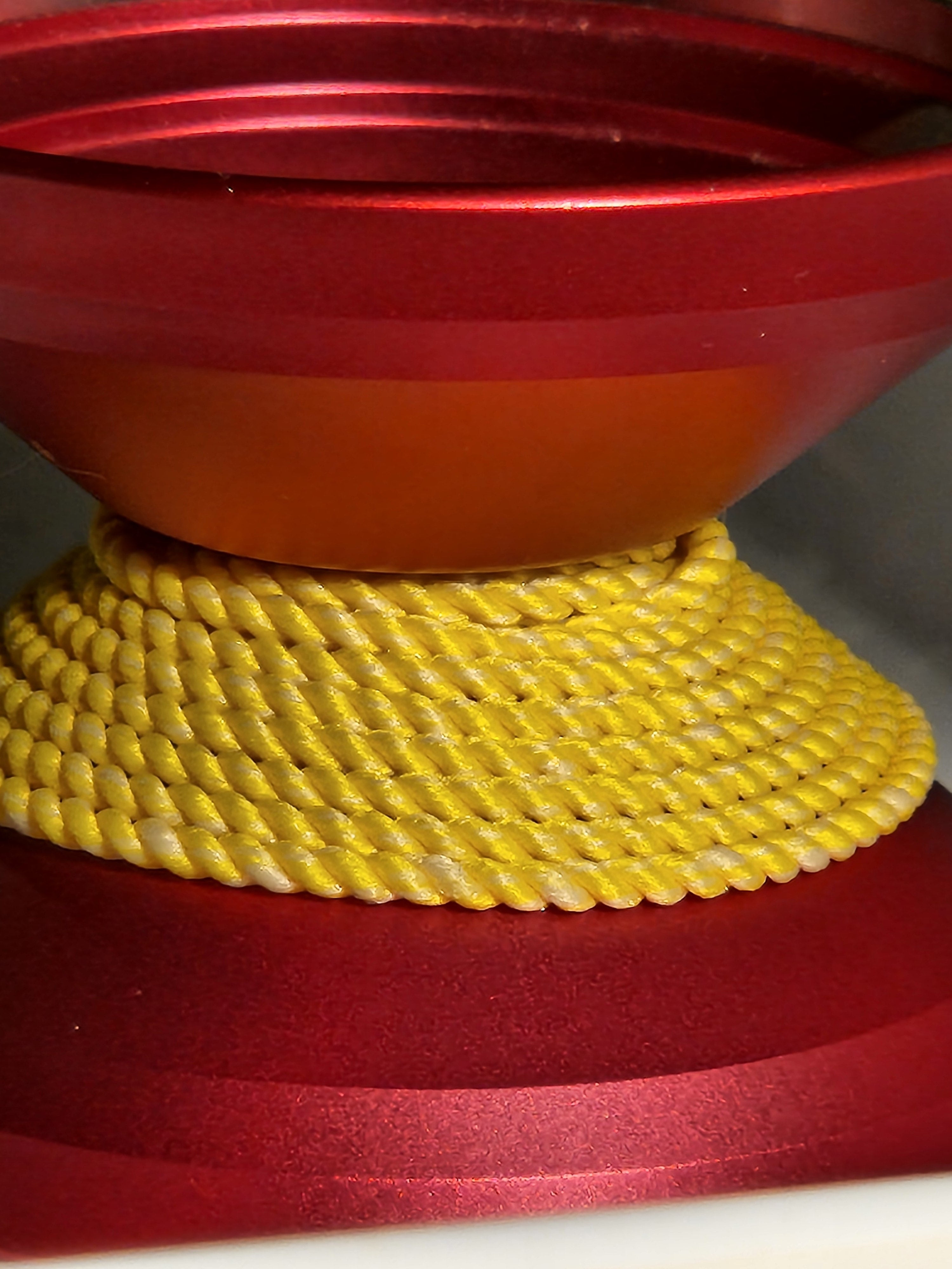 Downy nylon - Yellow Cream