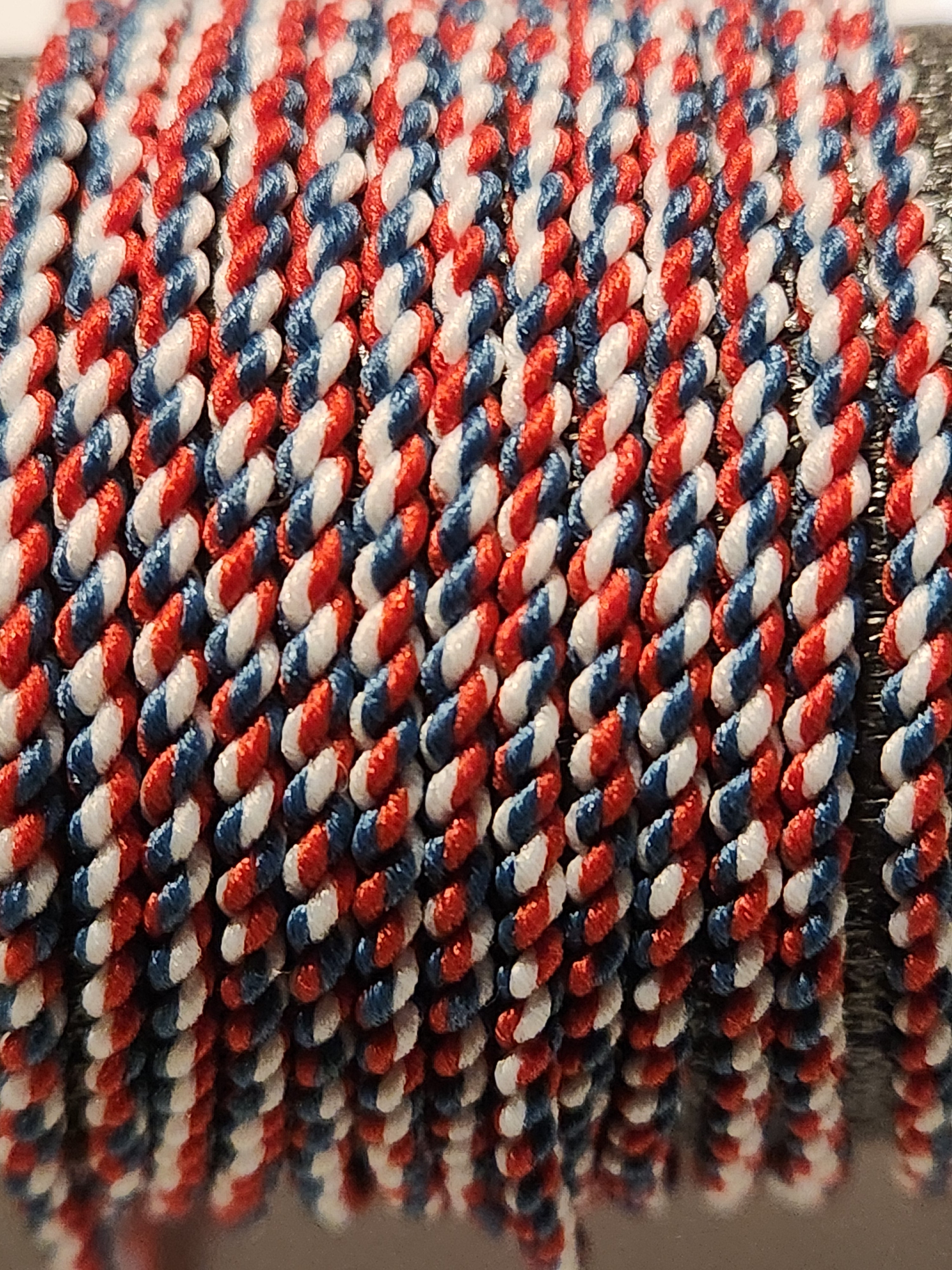 Hat trick - Tricolor