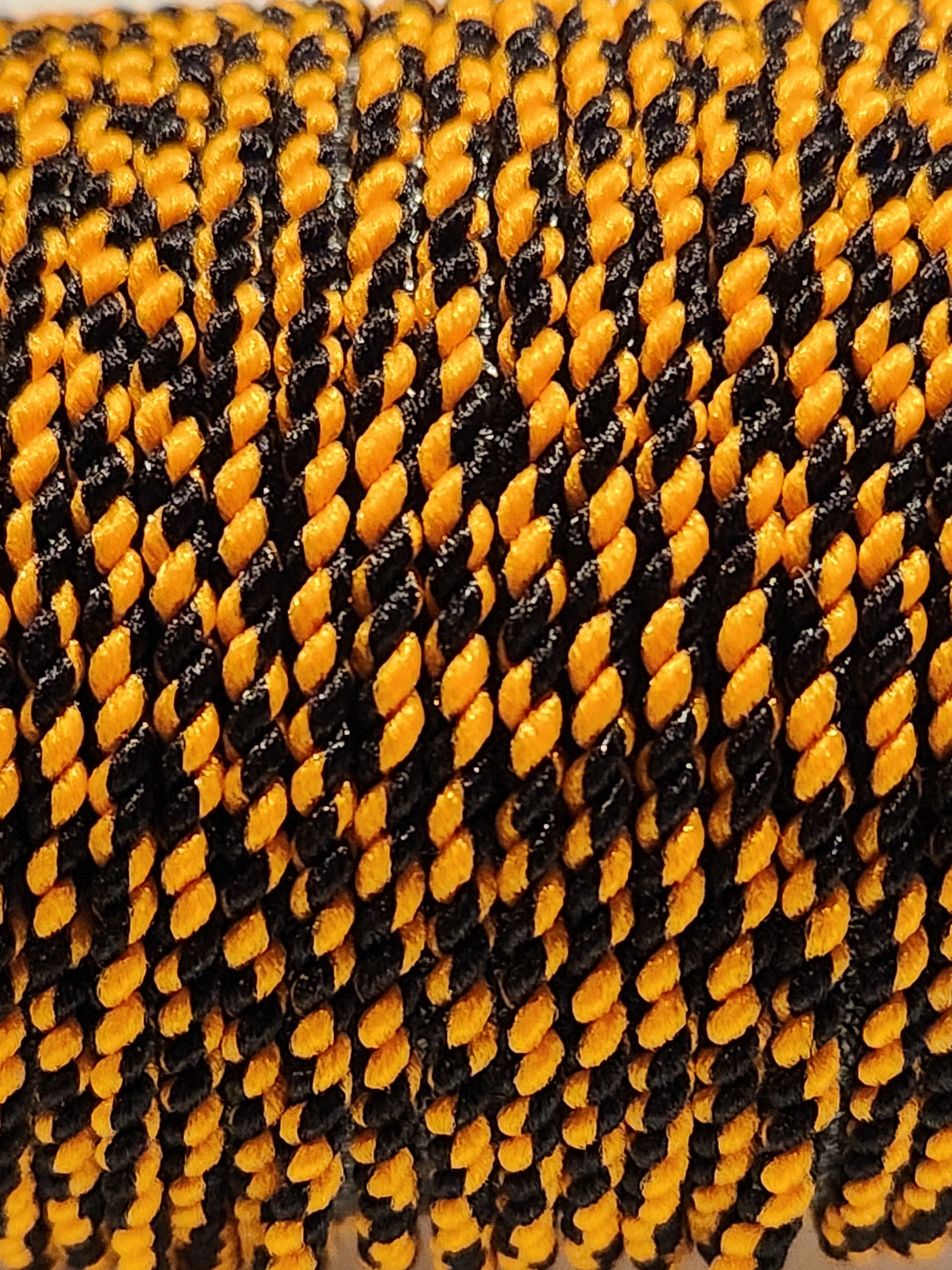 Silky nylon - Black Orange